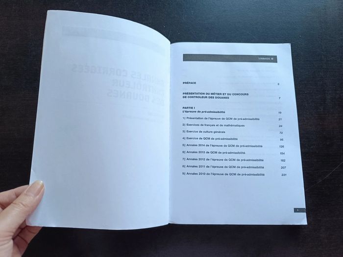 Livre ANNALES CORRIGEES CONTRÔLEUR DES DOUANES - photo numéro 3