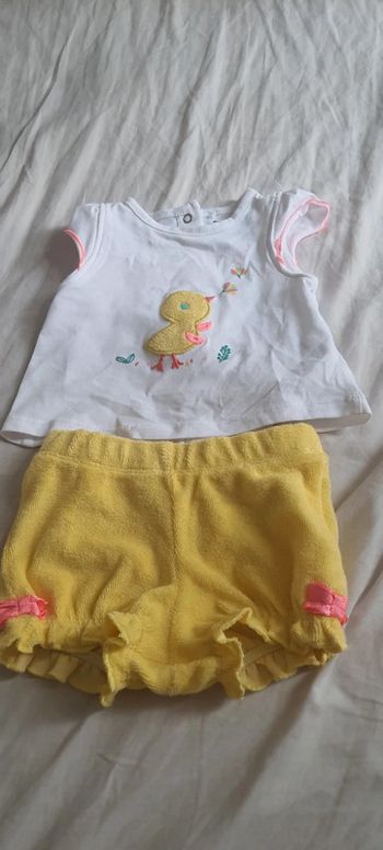 Ensemble short et t-shirt