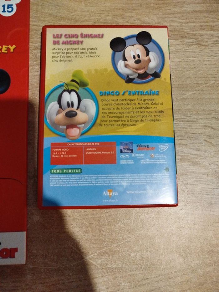 15/ joue et apprends avec Mickey : le vert - photo numéro 2
