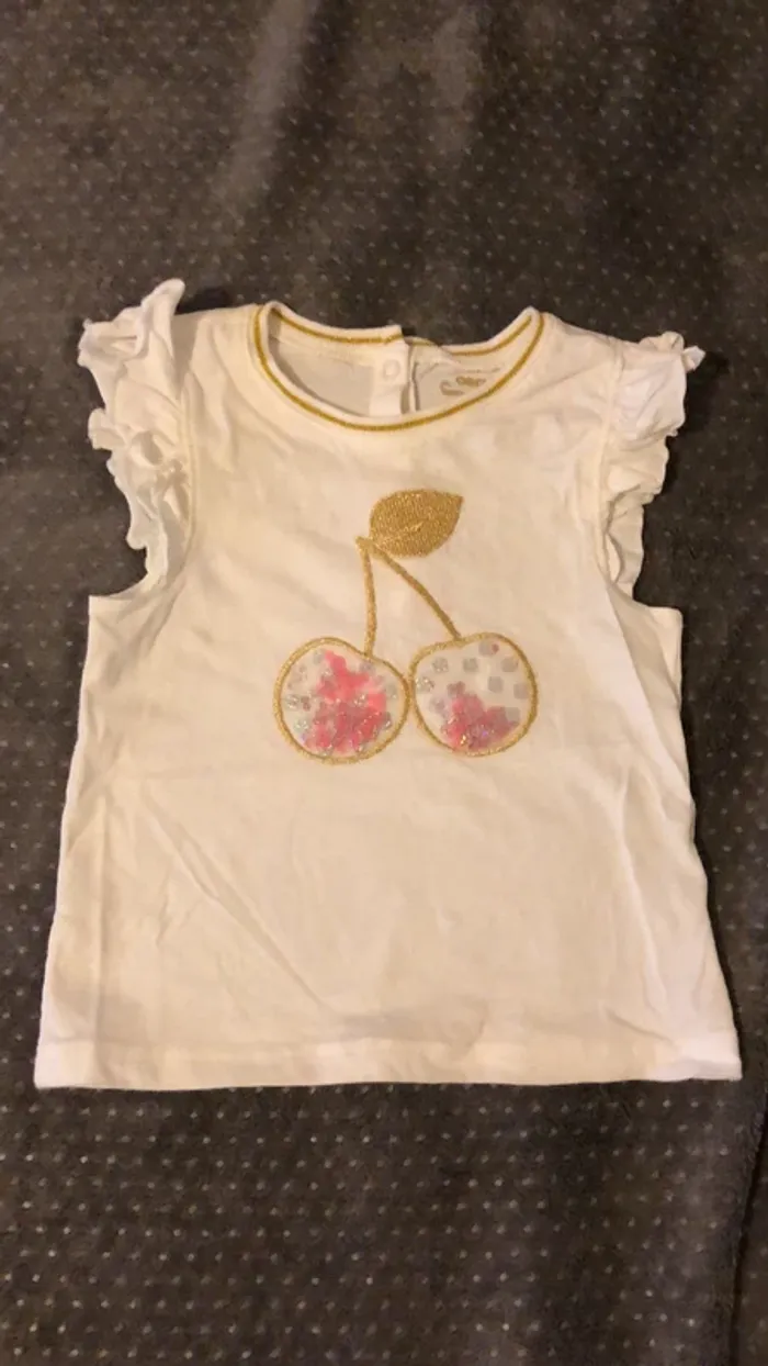 Tee shirt