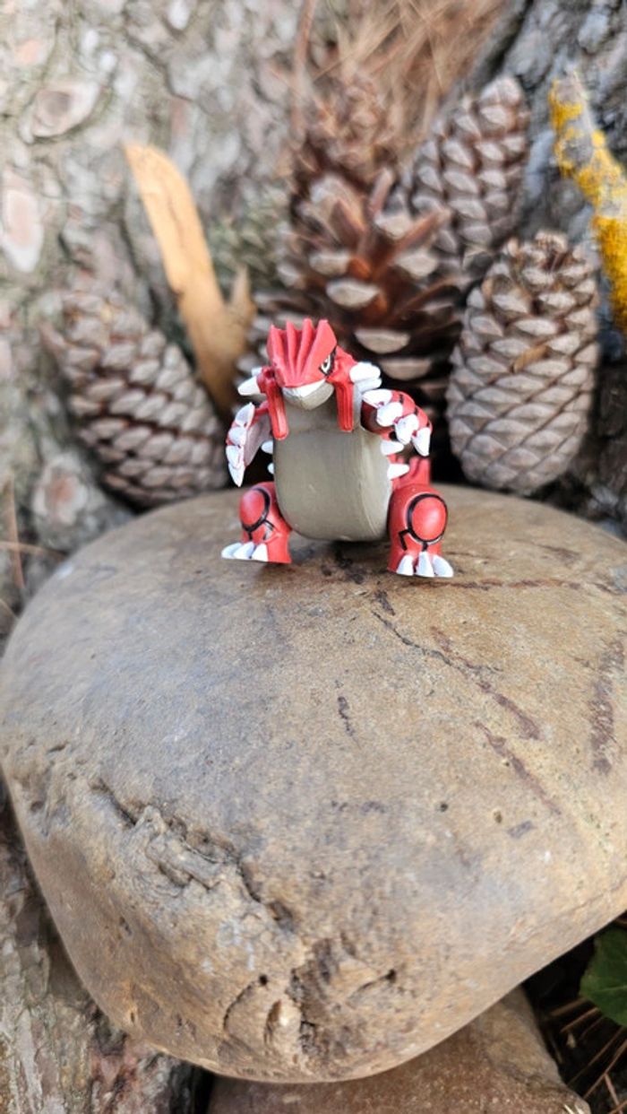Super figurine Pokemon Nintendo tomy groudon
