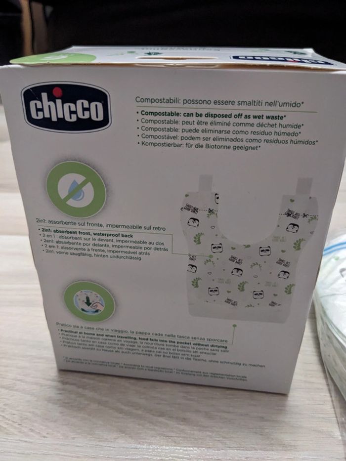 Lot de 53 bavoirs jetables - photo numéro 4