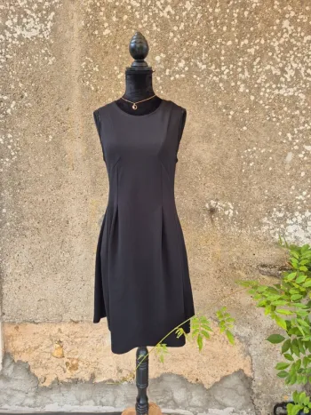 Petit robe noire patineuse Pimkie T.38 neuve