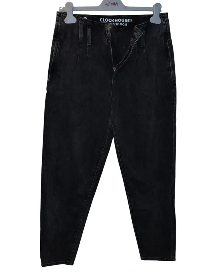 Jeans mom