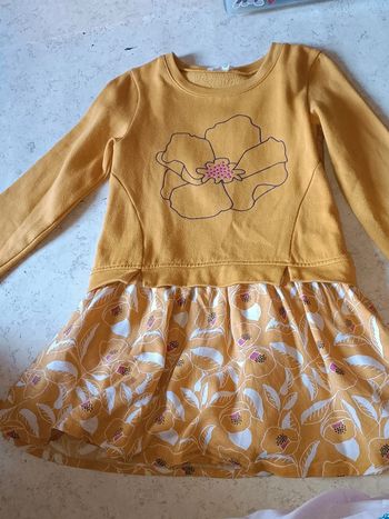 Robe pull orchestra 8 ans