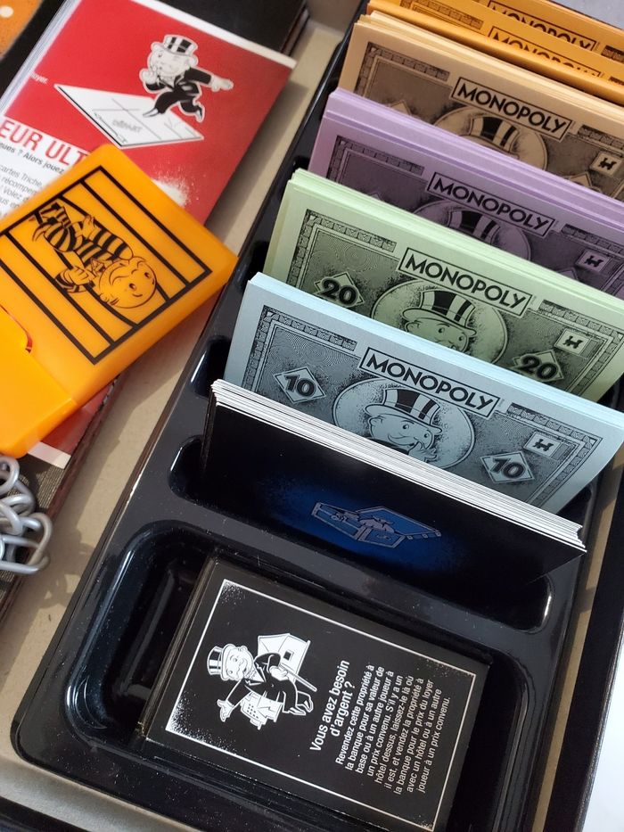 Jeu de société Monopoly Édition tricheurs - photo numéro 7