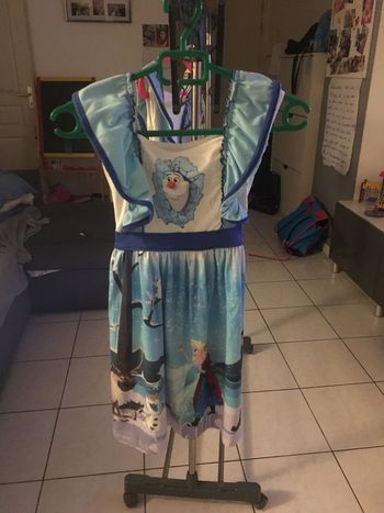 Robe reine des neiges disney 8 ans