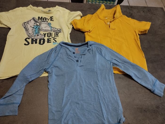 Lot t shirts