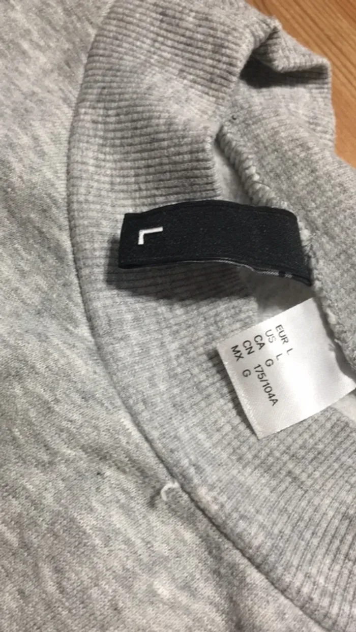 Pull H&M - photo numéro 2