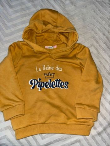 Sweat pull reine 4 ans