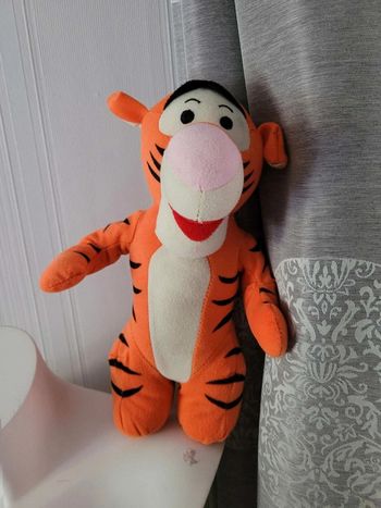 Peluche tigrou disney