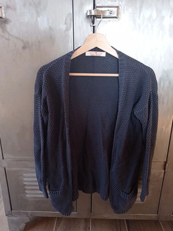 Gilet long à manches longues de couleur bleu cache-cache taille S bon état