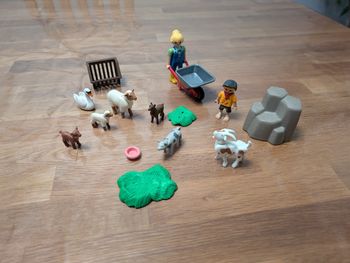 Lot 1 playmobil ferme