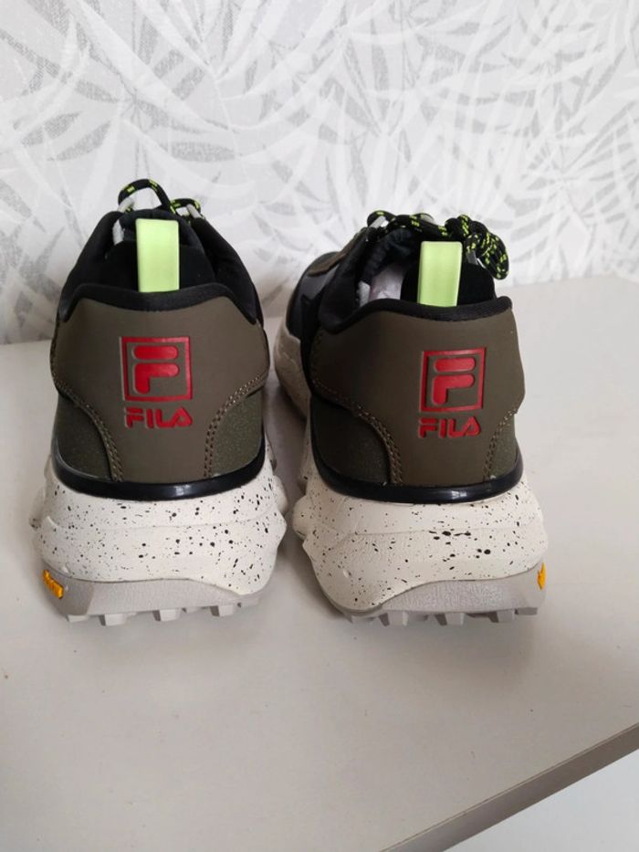 baskets sneakers FILA cuir homme neuves P 43 - photo numéro 5