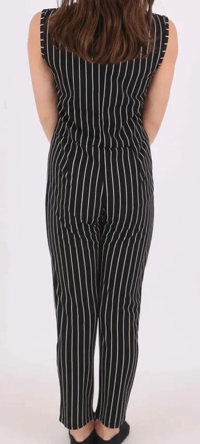 Combinaison rayée noire et blanche - photo numéro 2