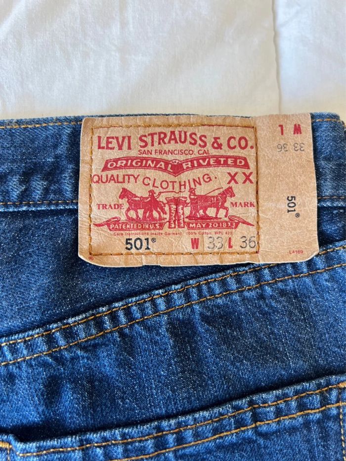 Jean 501 Levi’s Jambes Larges Bleu Brut W33 L36 - photo numéro 3