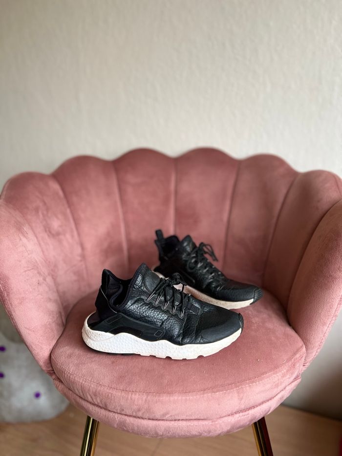 Sneakers Nike Air Presto Ultra Flyknit en très bon état, taille EU 36. - photo numéro 6