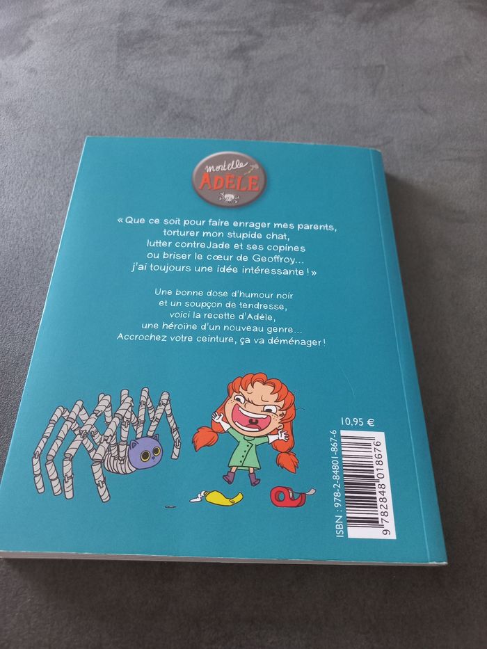 Livre bd mortelle adèle tome 1 - photo numéro 4