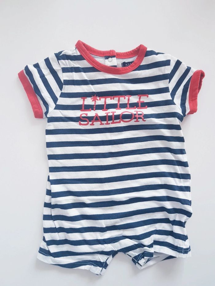 Kiabi - Combi-short / Grenouillère / pyjama une pièce / dors bien - Marinière (6 mois)