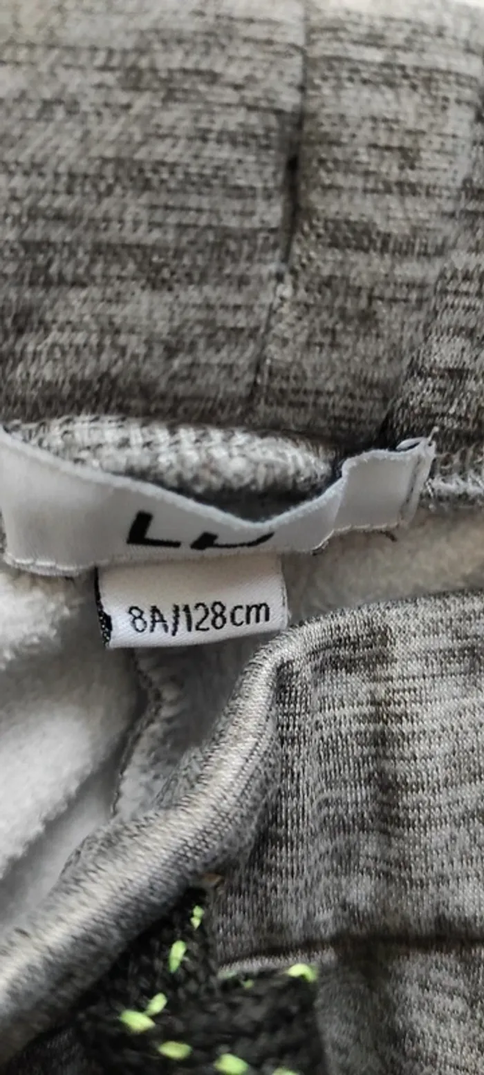 🐼 Pantalon de jogging LH by La Halle 8 ans 128 cm très bon état 🐼 - photo numéro 3