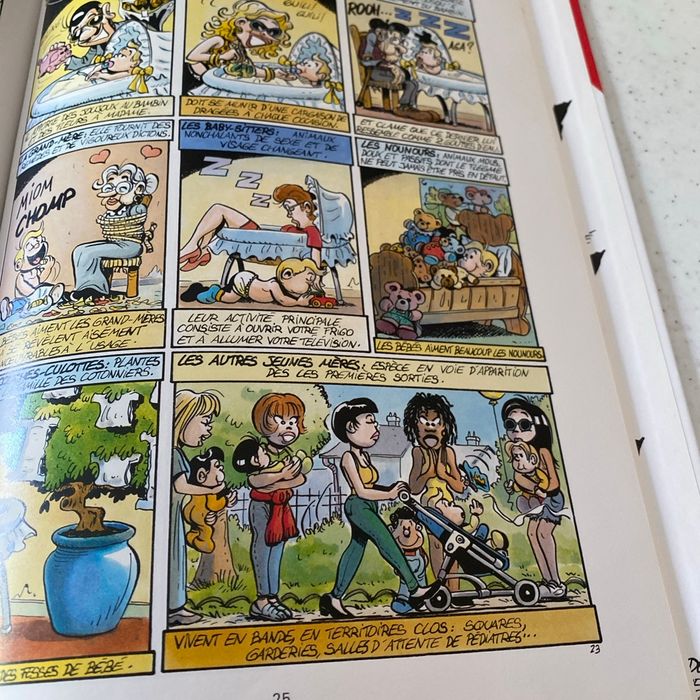 Bd guide de la jeune mere - photo numéro 4