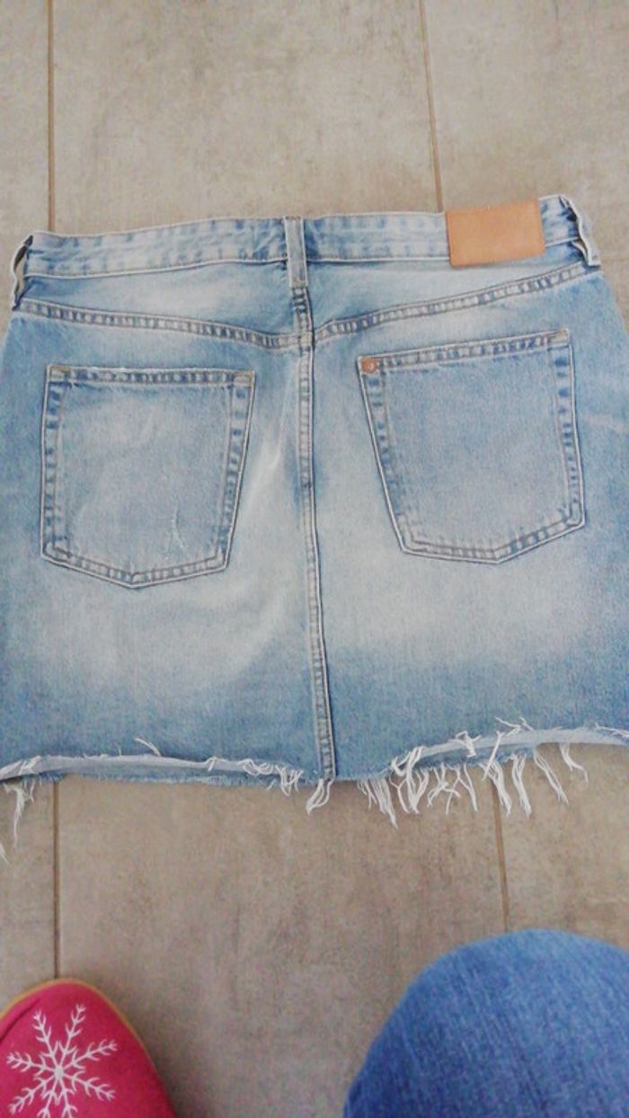 Jupe en jean courte - photo numéro 4