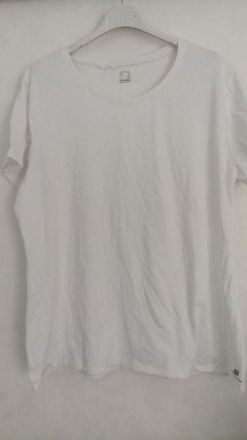 Tee-shirt manches courtes blanc taille XL. 104/113 cm