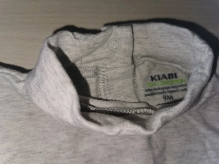 Sous pull gris 9 mois - photo numéro 2