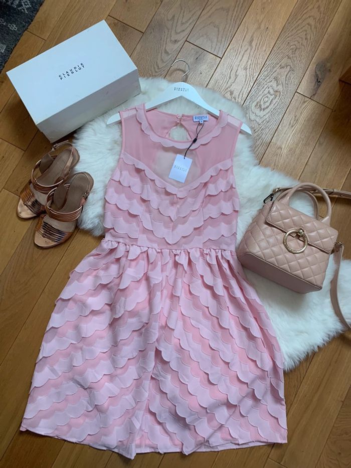 Très belle Robe Claudie Pierlot | taille 38 | neuve avec étiquette - photo numéro 4