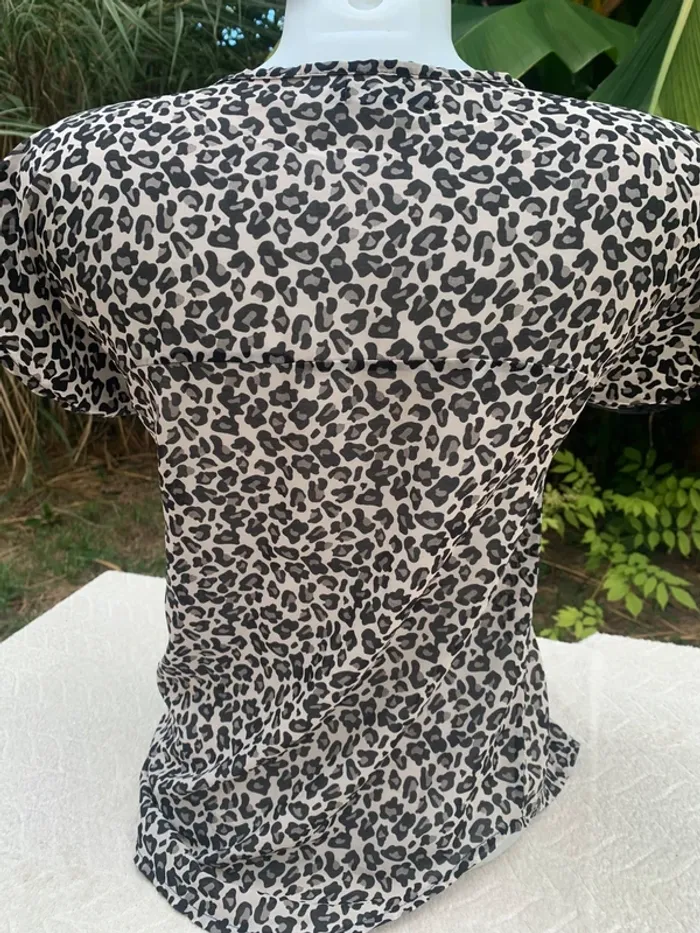 Blouse Jennifer transparente léopard taille XS - photo numéro 3