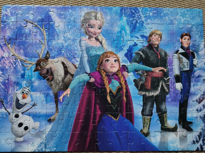 Puzzle de la Reine des Neiges 104 pièces