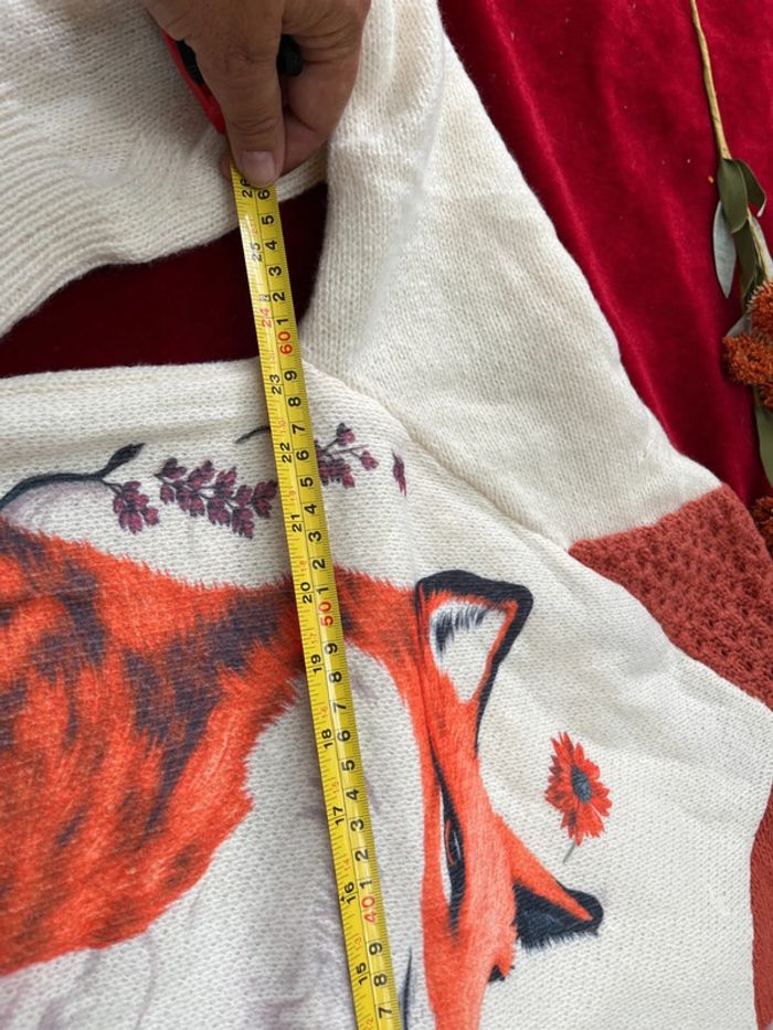 Pull à capuche renard Taille L – Motif forêt & fleurs - photo numéro 8