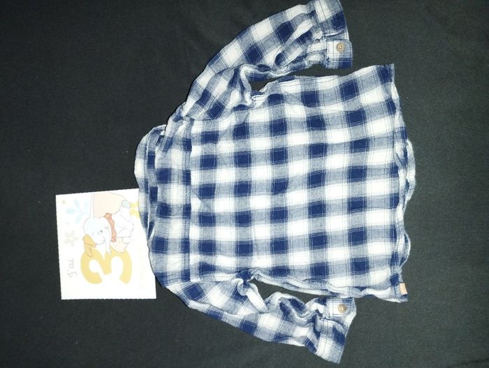 Chemise 3 mois Zara - photo numéro 2