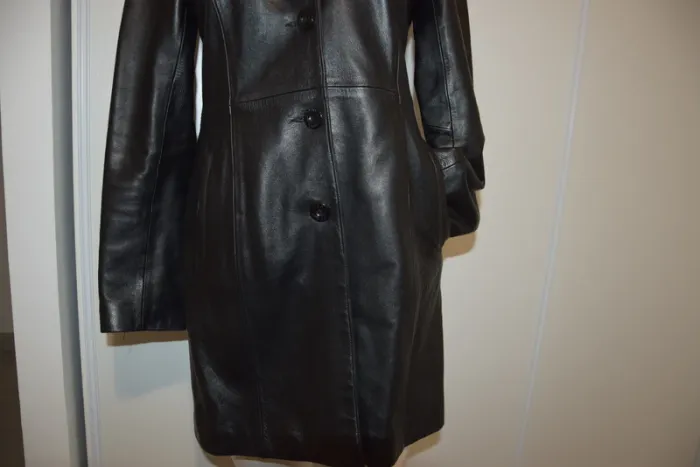 Manteau en cuir - photo numéro 4