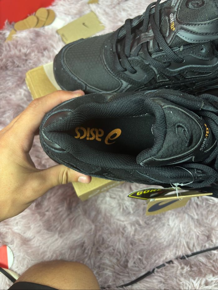 Asics gel NYC Black X Gortex neuve taille 44 - photo numéro 7