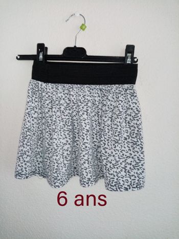 6 ans inconnu jupe a élastique imprimé "léopard" été /bon état