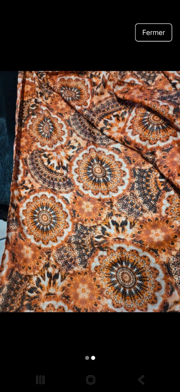 Foulard neuf - photo numéro 2