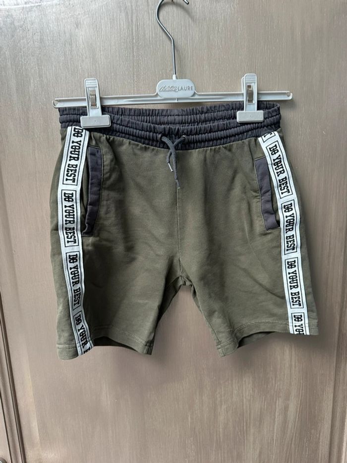 Short kaki kiabi 12 ans