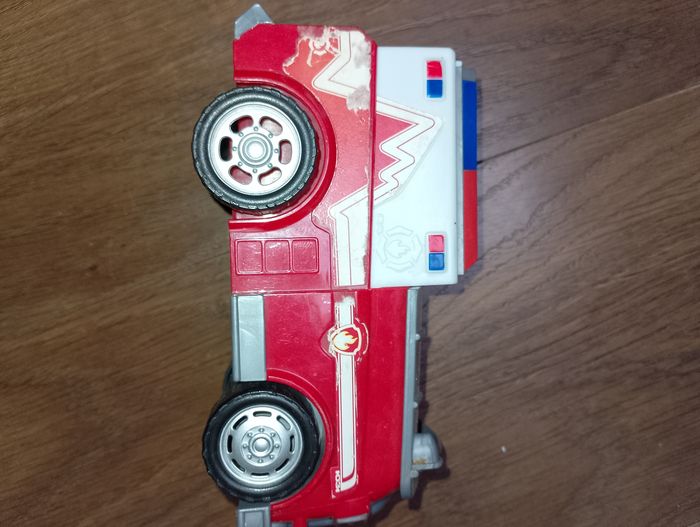 Ambulance Marcus Pat Patrouille - photo numéro 6