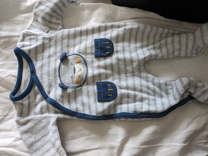 Lot pyjamas pilou 1 mois - photo numéro 6