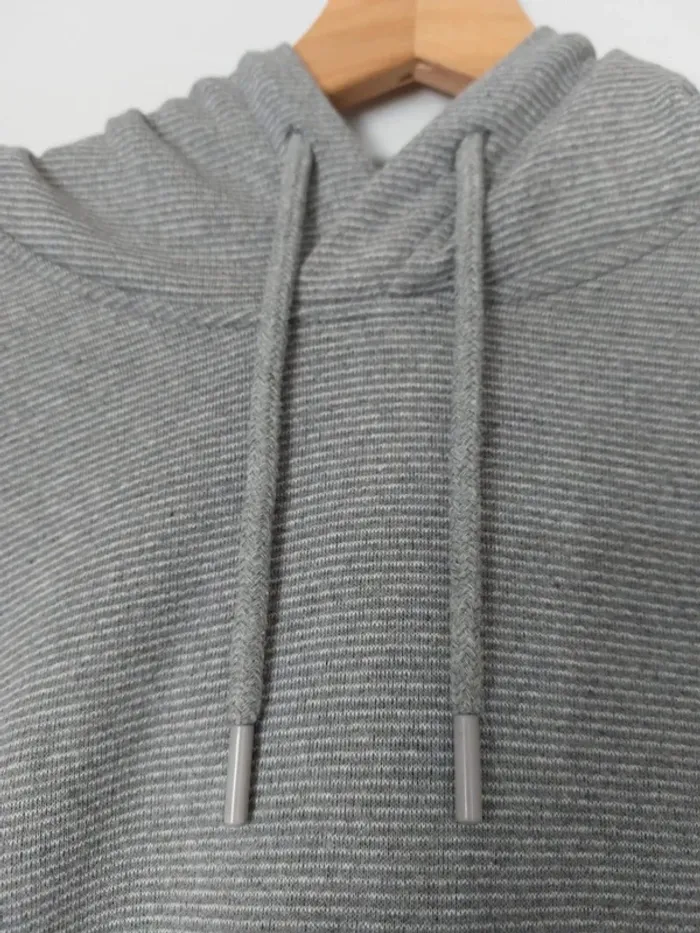 Sweat à capuche gris taille M - photo numéro 3