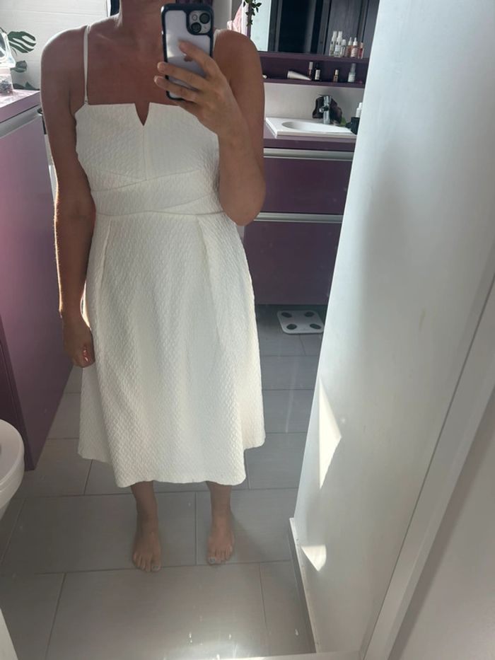 Belle robe bustier blanche - photo numéro 4