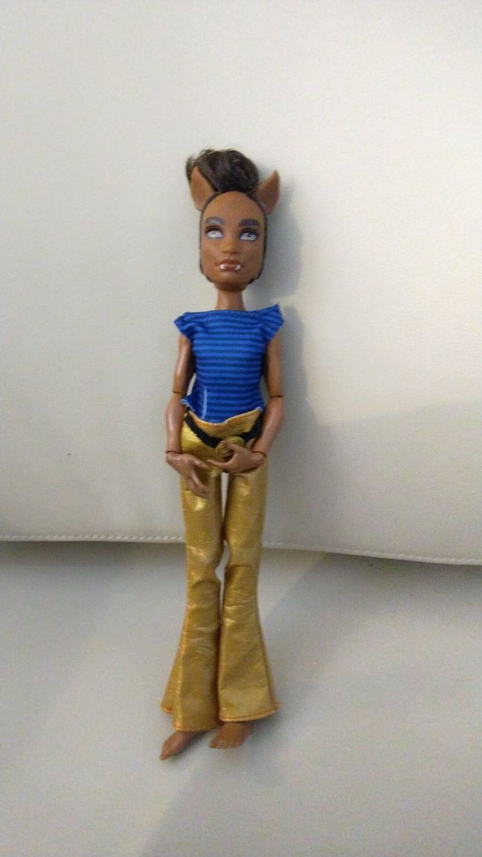 Poupée barbie animal