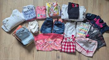 Lot vêtements fille 12 mois