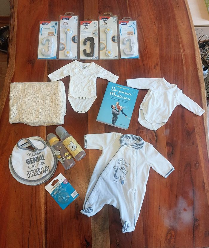 Gros lot naissance avec tout