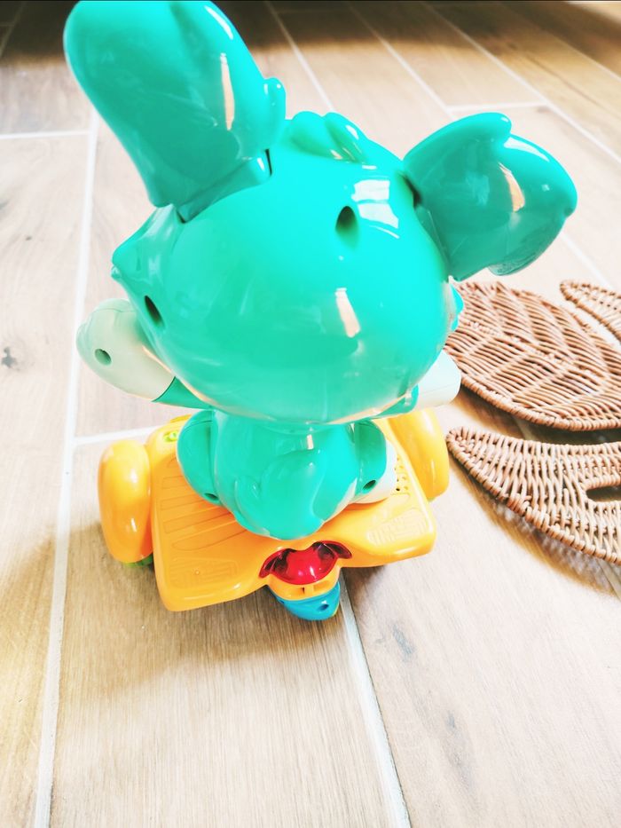 🐶 Titou mon Toutou overboard électronique sons et lumières marque Vtech - photo numéro 3