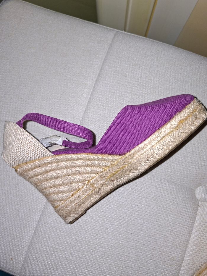 Chaussures à talons compensés - photo numéro 2