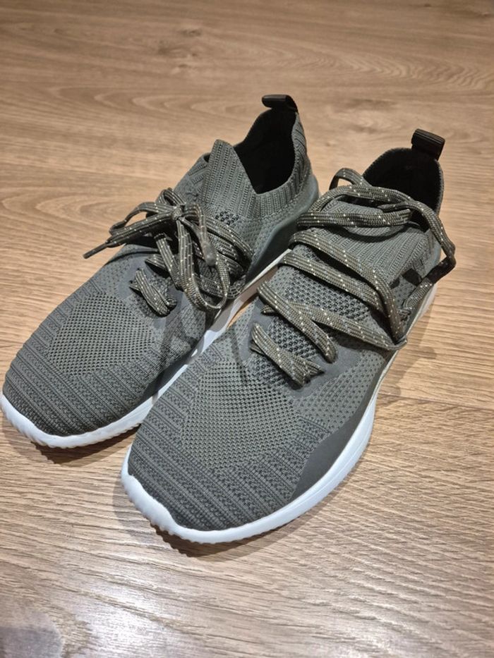 Baskets taille 37 - photo numéro 10