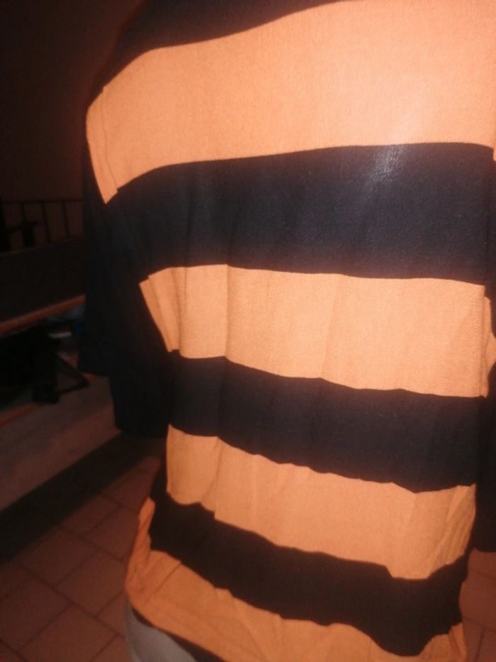 T-shirt taille 38 - photo numéro 3