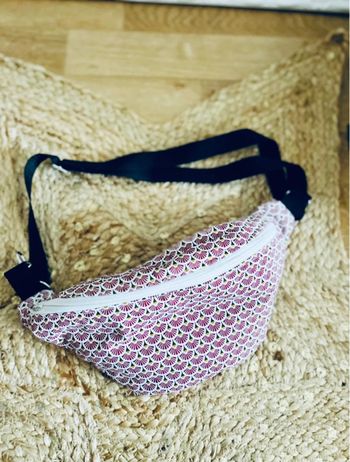 Banane sacoche motif Wax neuve modèle unique